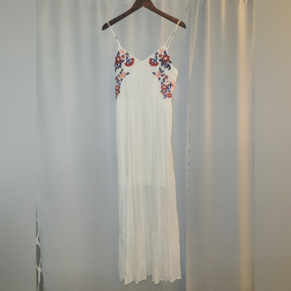 White Floral Embroidered Dress